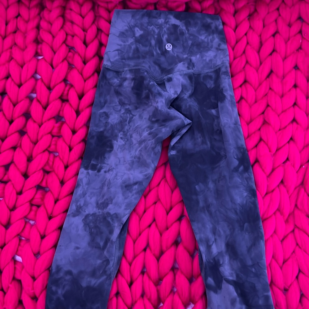 lululemon marble pants size 0 great condition